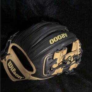 Wilson A2000 Black and Brown Glove